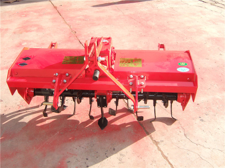 四轮拖拉机后悬挂带的旋耕机耕幅1.2米旋耕机带传动轴