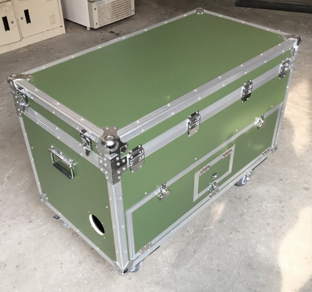 三峰铝合金箱折角航空箱包边铝箱六眼折角西北铝合金箱配件示例图2