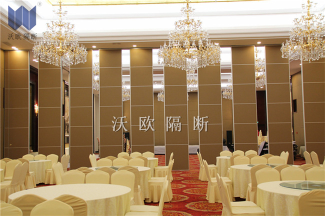 hotel banquet hall acoustic op