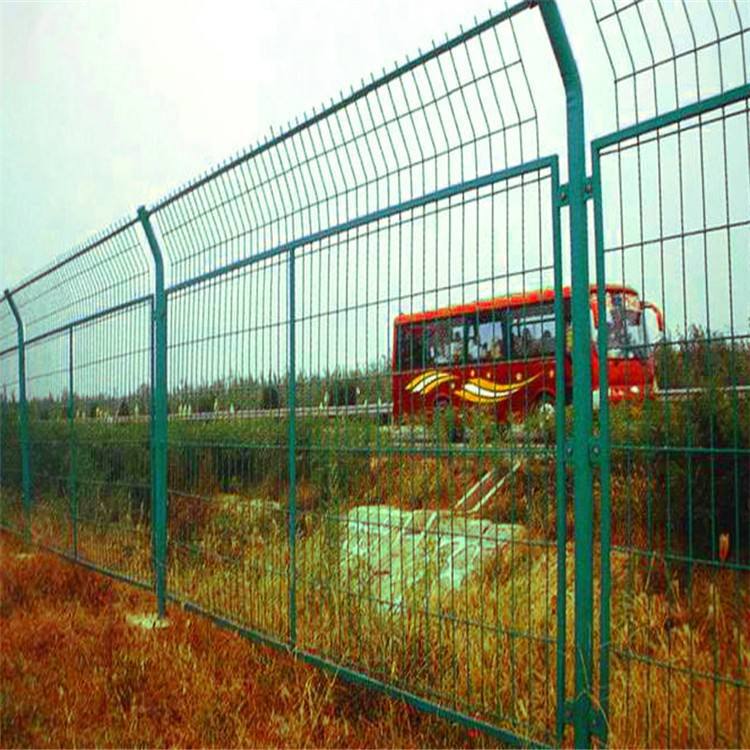 机场护栏网厂家定做  机场护栏网厂家  菏泽围栏专用生产示例图3
