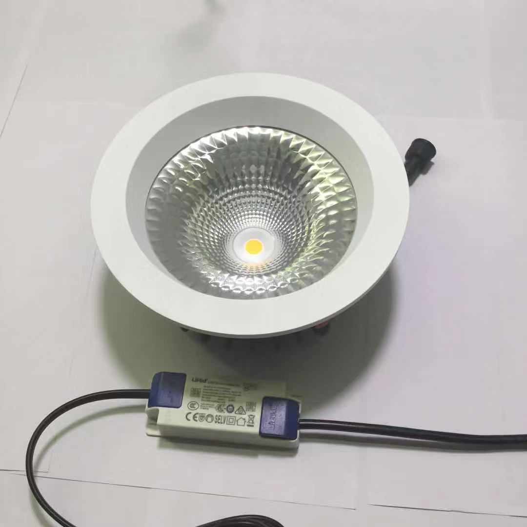 高品质LED工程COB筒灯6寸30W厂家直销