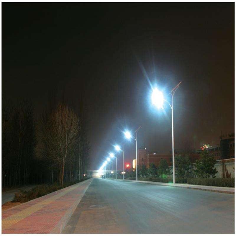 任丘市6米太阳能路灯 XNTYN296 定制LED小区路灯 6米街道太阳能单臂灯图片