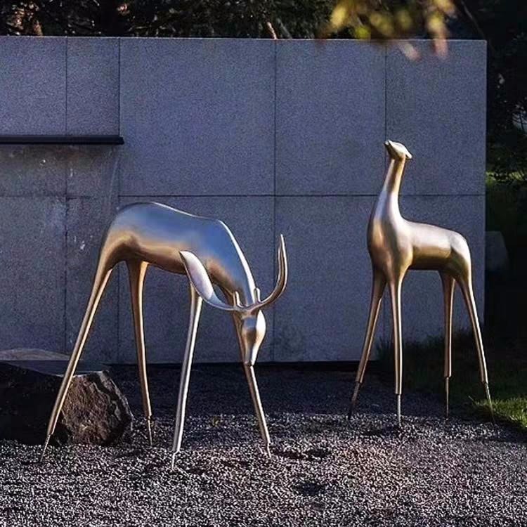不锈钢鹿雕塑   抽象鹿雕塑