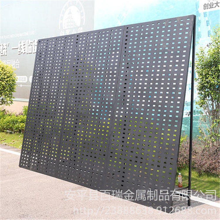 安平百瑞供应瓷砖挂板 瓷砖冲孔板 黑色冲孔板瓷砖展示墙图片