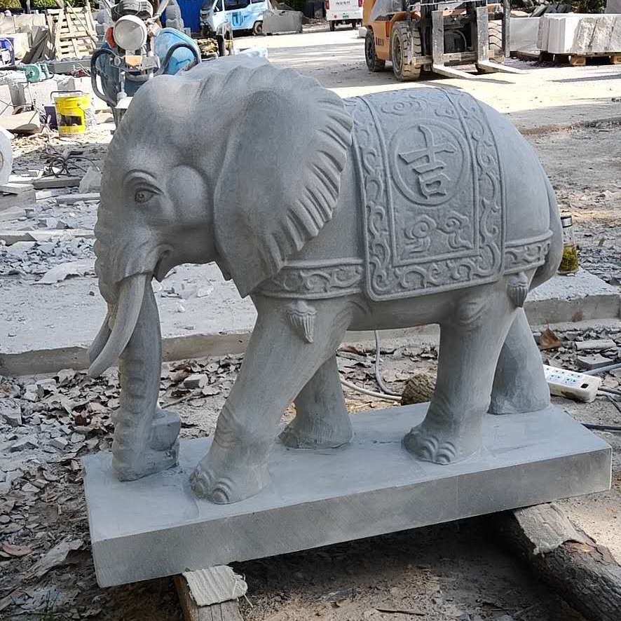陈氏石雕 厂家直销石雕大象 广场景区石雕动物摆件
