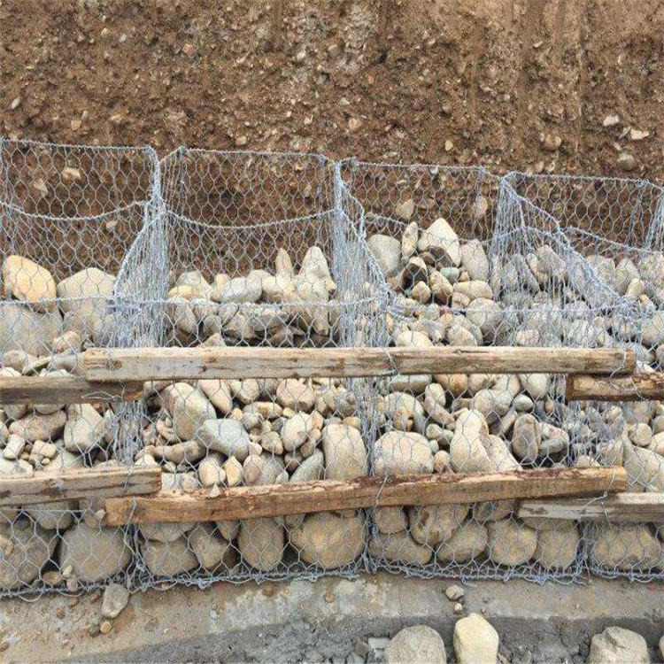 石笼网报价 格宾石笼市场价格 石笼网供应商 安平泰同石笼网厂家提供数据