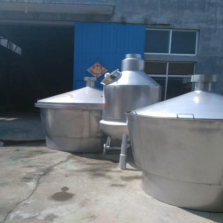 天津定做不同型号蒸酒设备 白酒蒸酒锅 酿酒机器设备价格