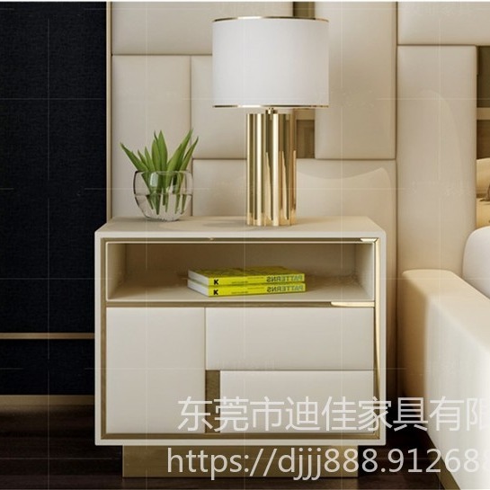西藏意式极简铁艺储物柜 现代简约床头收纳柜
