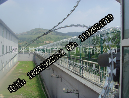 供应高锌监狱防护网，看守所隔离网厂家示例图8