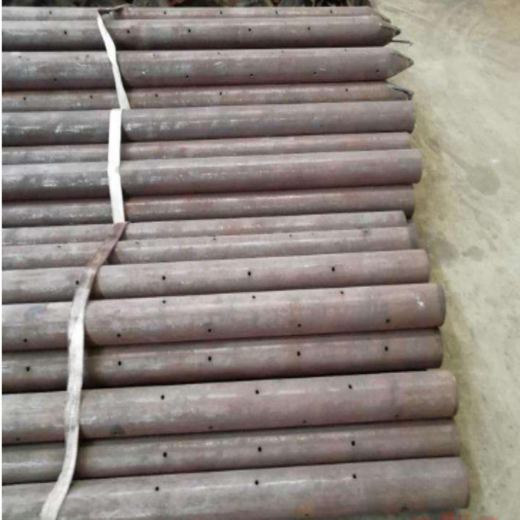 供应隧道钢花管规格 优质钢管套丝48*8mm  可切槽钻孔钢花管加工示例图9