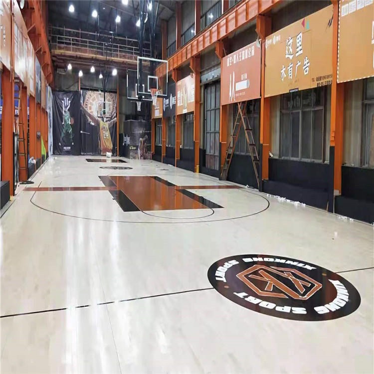供应室内篮球馆运动木地板 体育馆用木地板 全国安装 玖众邢成岩 羽毛球馆木地板