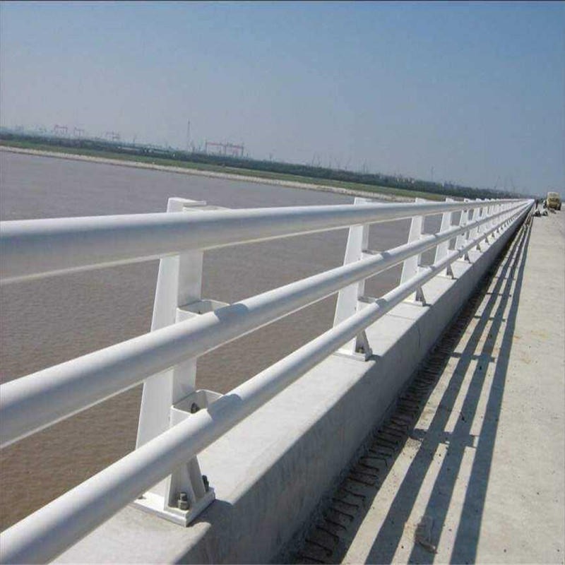 201灯光护栏 聚晟栏杆厂家生产加工 不锈钢碳素钢复合管 市政道路两侧防撞护栏 桥梁护栏
