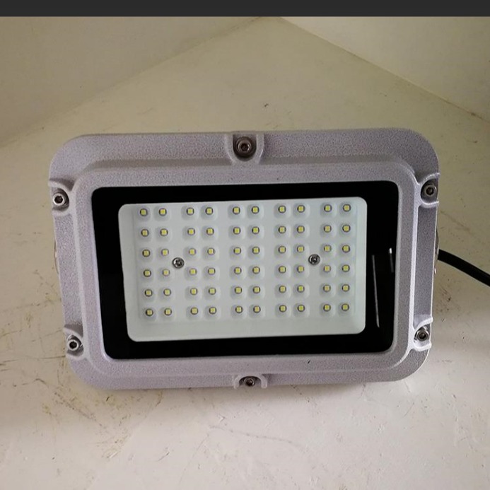 洲创电气SPF332固态免维护防爆灯 一体式防爆照明灯 大范围泛光照明灯