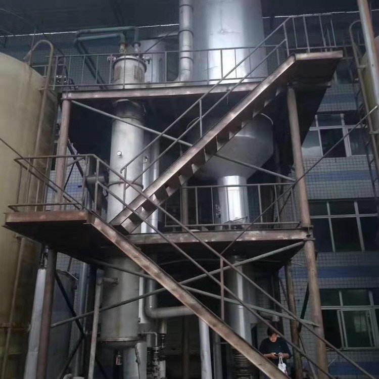 回收库存钛材蒸发器    回收二手多效蒸发器   二手多效蒸发器   25吨四效降膜蒸发器