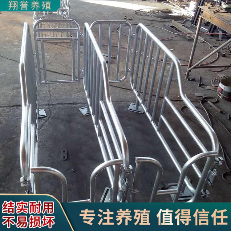 厂家专业设计生产猪栏 育肥大栏 公猪栏 翔誉图片