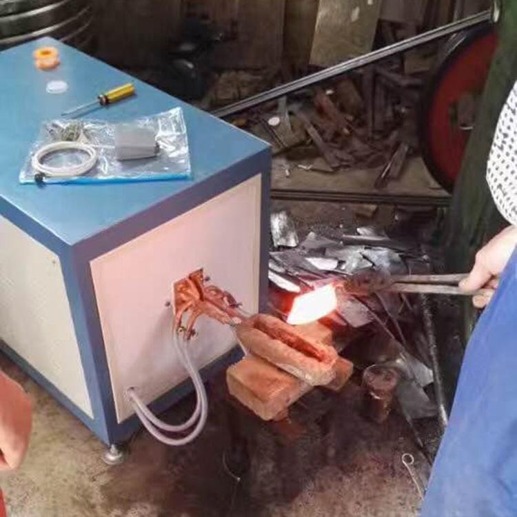 盈磁 机械式倾倒中频熔炼炉 中频透热锻造炉 厂家直供