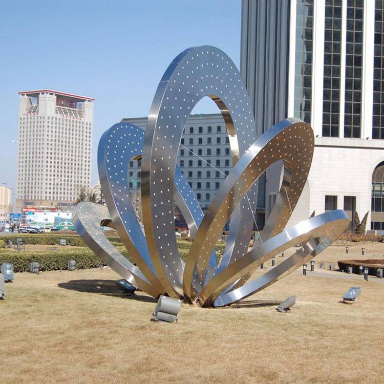 不锈钢雕塑 广场雕塑 不锈钢花瓣雕塑 弧形雕塑 怪工匠