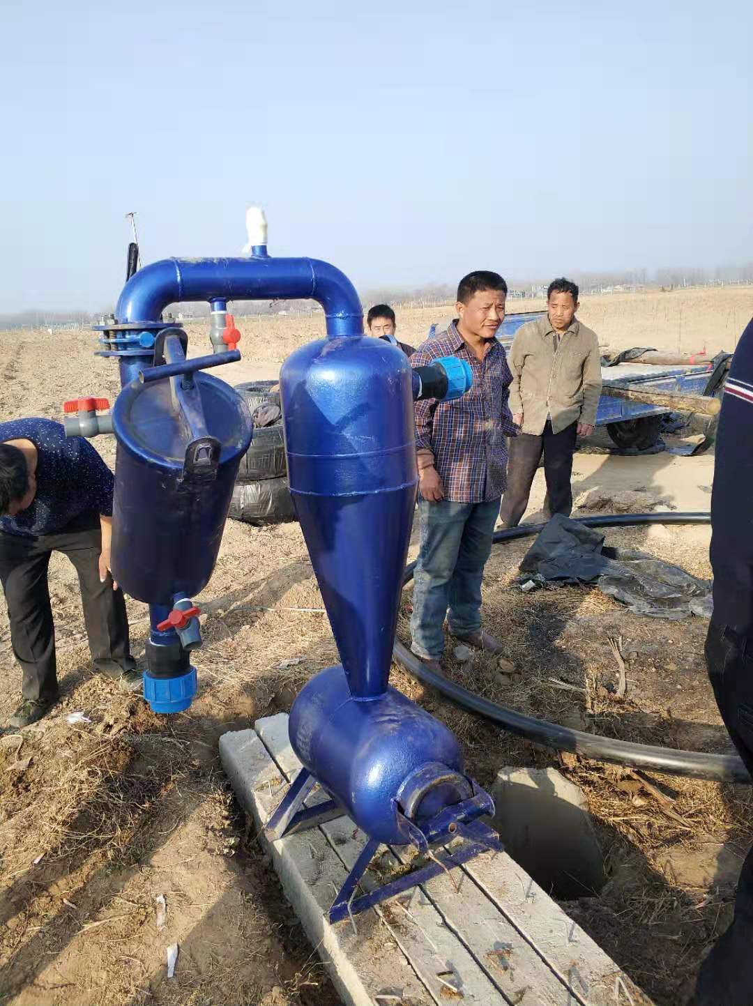双峰县大棚灌溉 离心过滤器网式过滤器组合示例图6