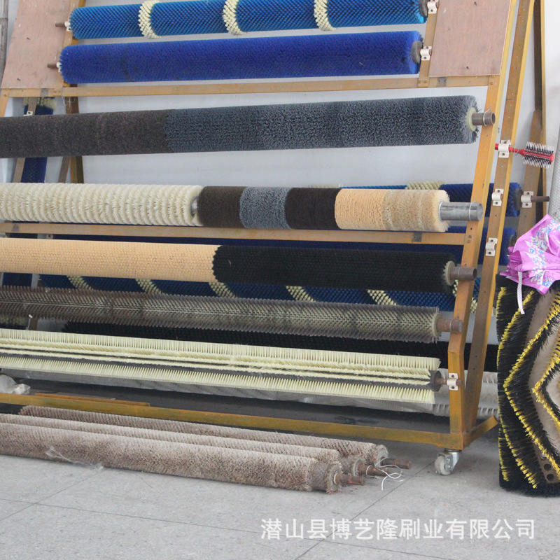 厂家直销加工磨料丝毛刷辊 钢丝刷辊 除锈抛光毛刷辊 质优价廉