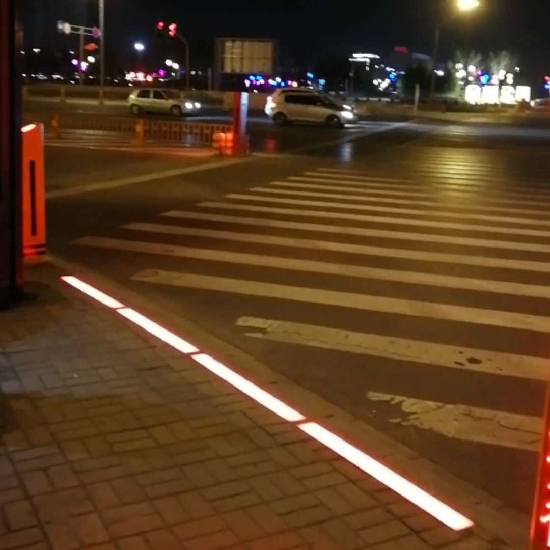 人行道红绿灯同步定制埋地灯,厂家直销LED信号埋地灯,红绿灯同步地面式灯