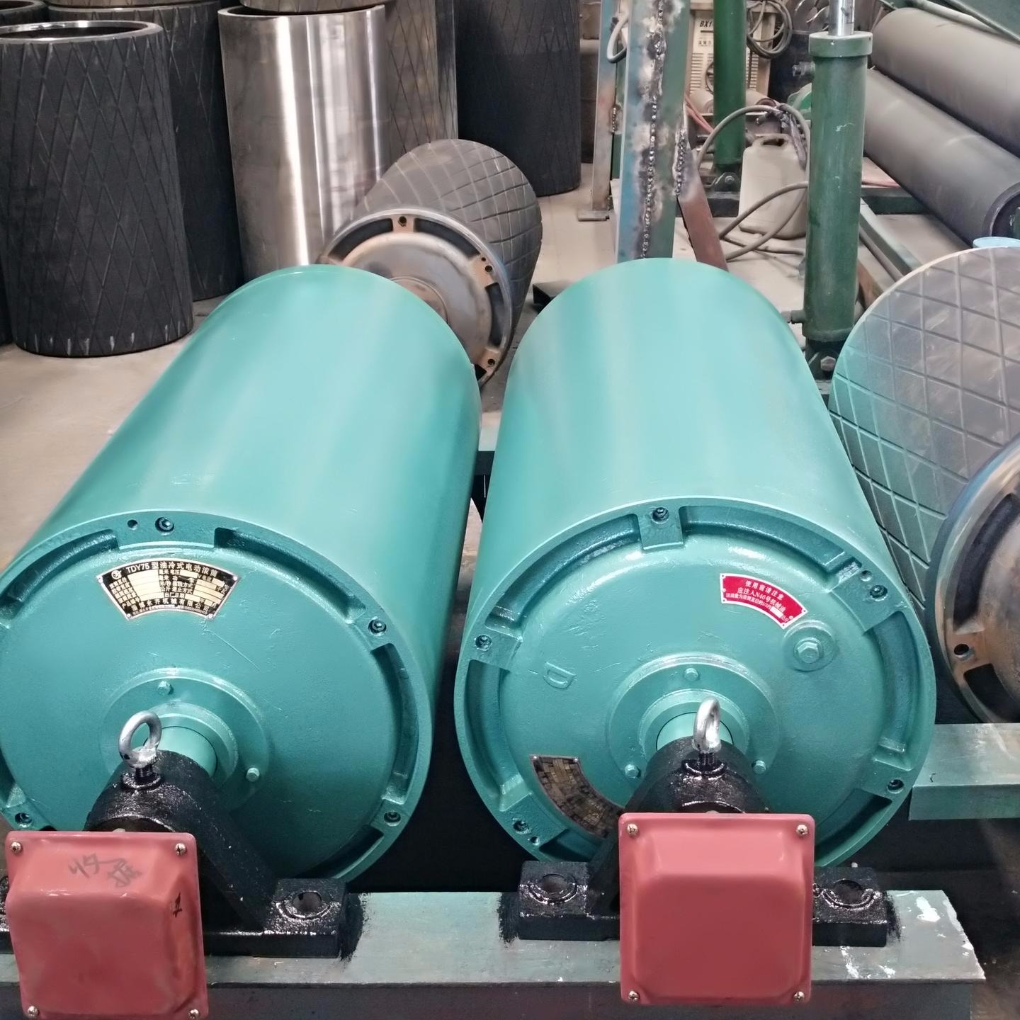 百耀专业生产TDY型油冷式电动滚筒皮带机滚筒WD外装式电动滚筒