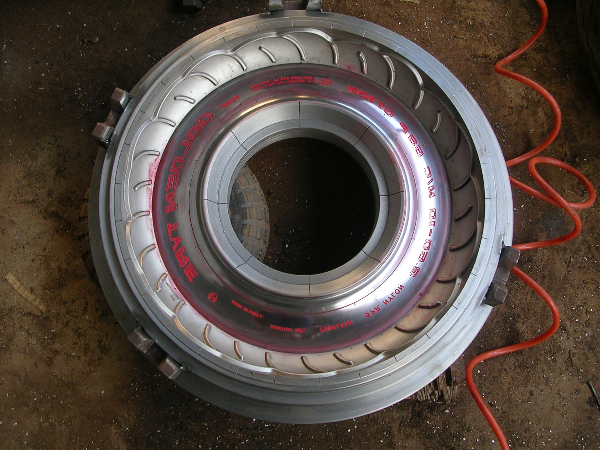 供应拓普全自动轮胎模具电火花成型机床 Tire mold CNC EDM示例图2