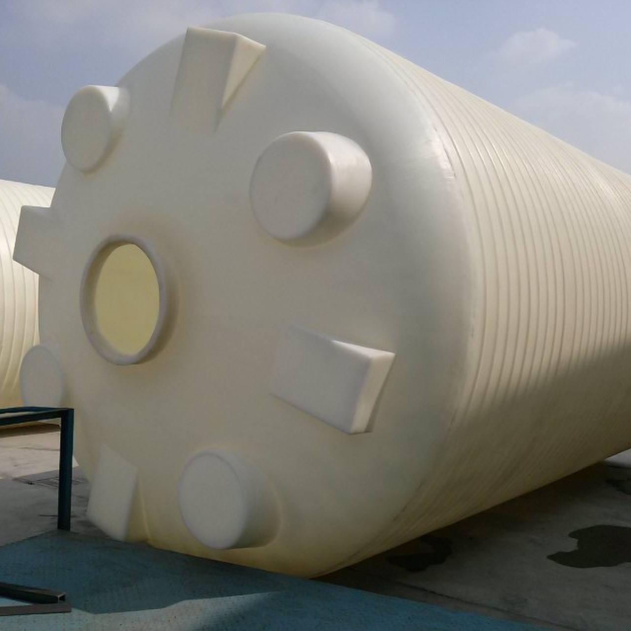 宿迁20吨塑料水箱 方甲储存罐 PE硫酸储罐 专业化工溶剂储罐厂家直销