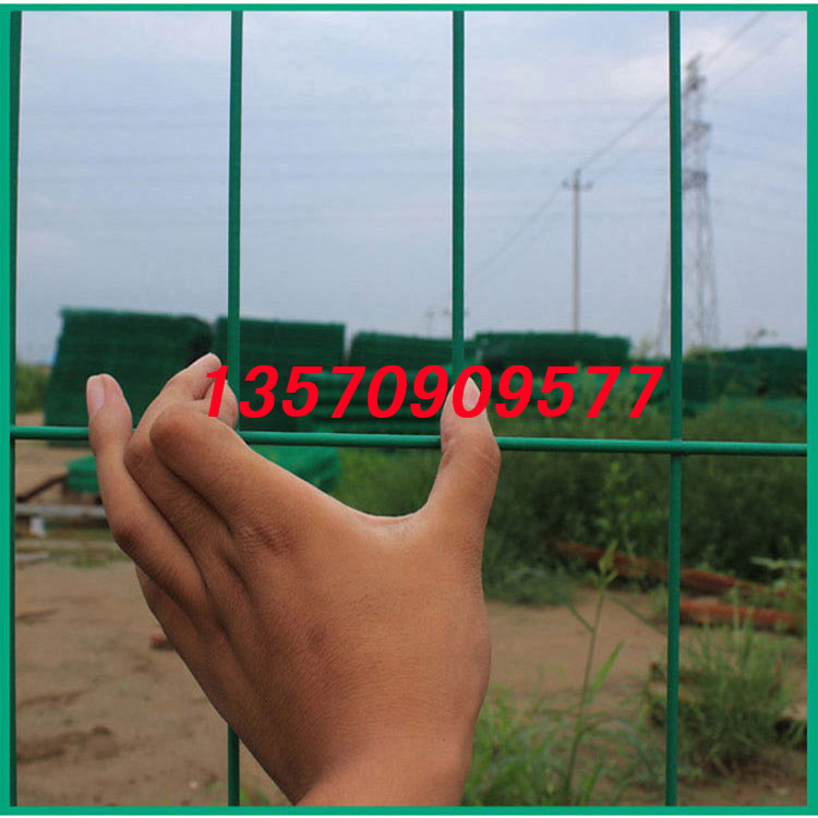 佛山护栏网生产厂家 阳江养殖围栏网价格 优质圈地场地防护网规格全示例图8