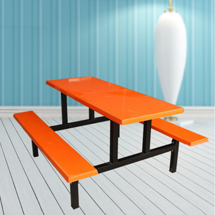 橙色餐桌椅.jpg