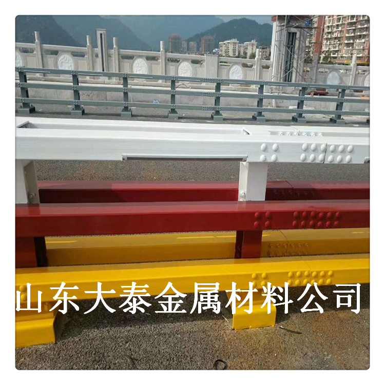 大泰生产销售 桥梁防撞护栏 广东304复合管河道护栏