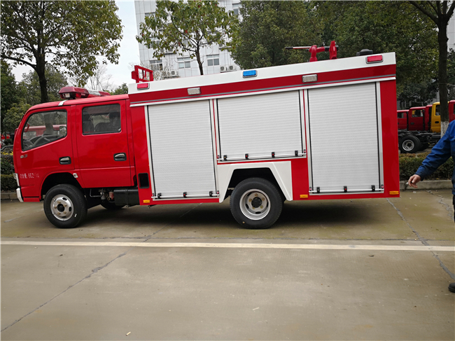 泡沫消防车|重汽15吨泡沫消防车|泡沫消防车质量保证