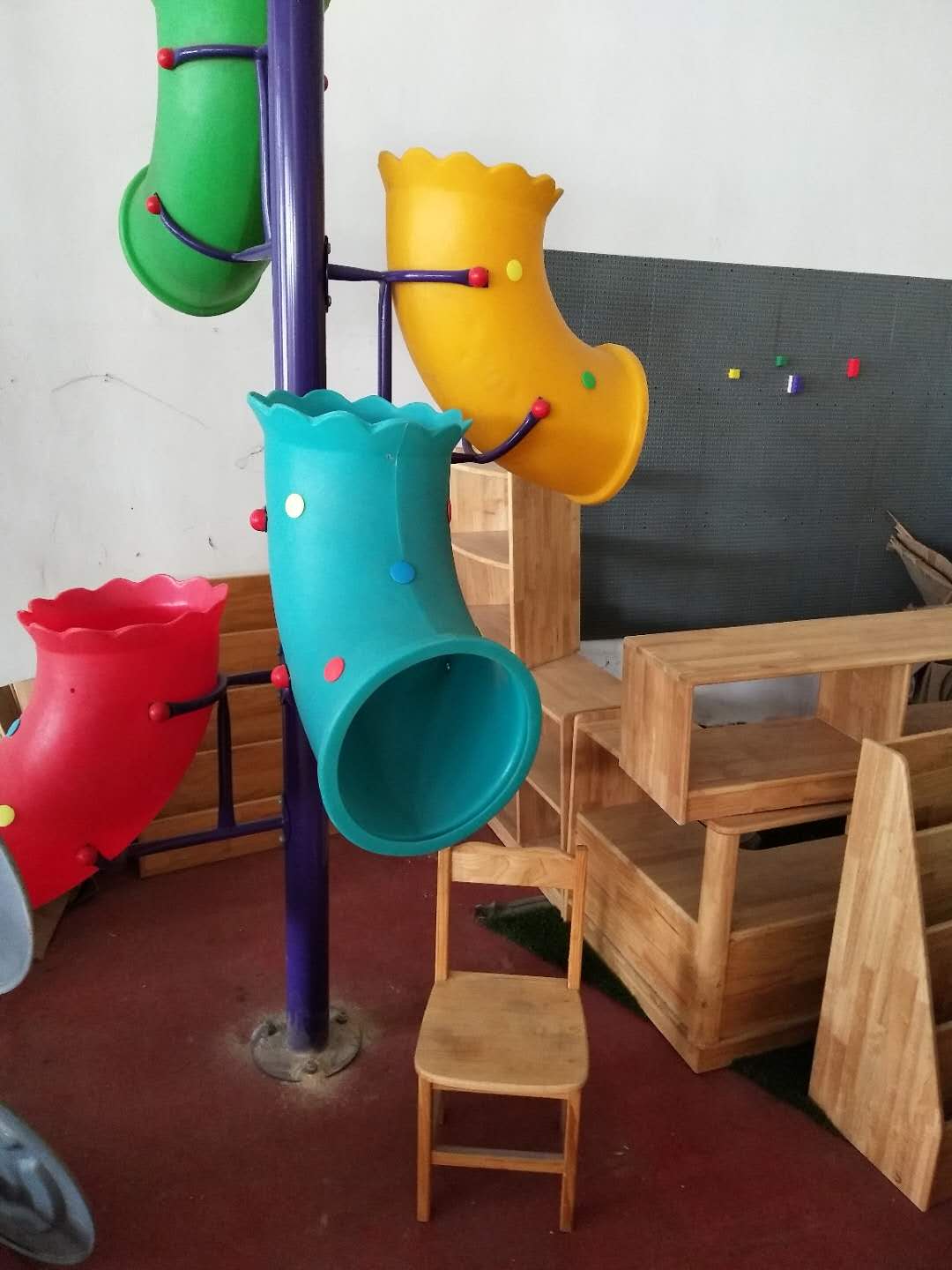 广西柳州融水县儿童木床  幼儿园小床  1.2米长