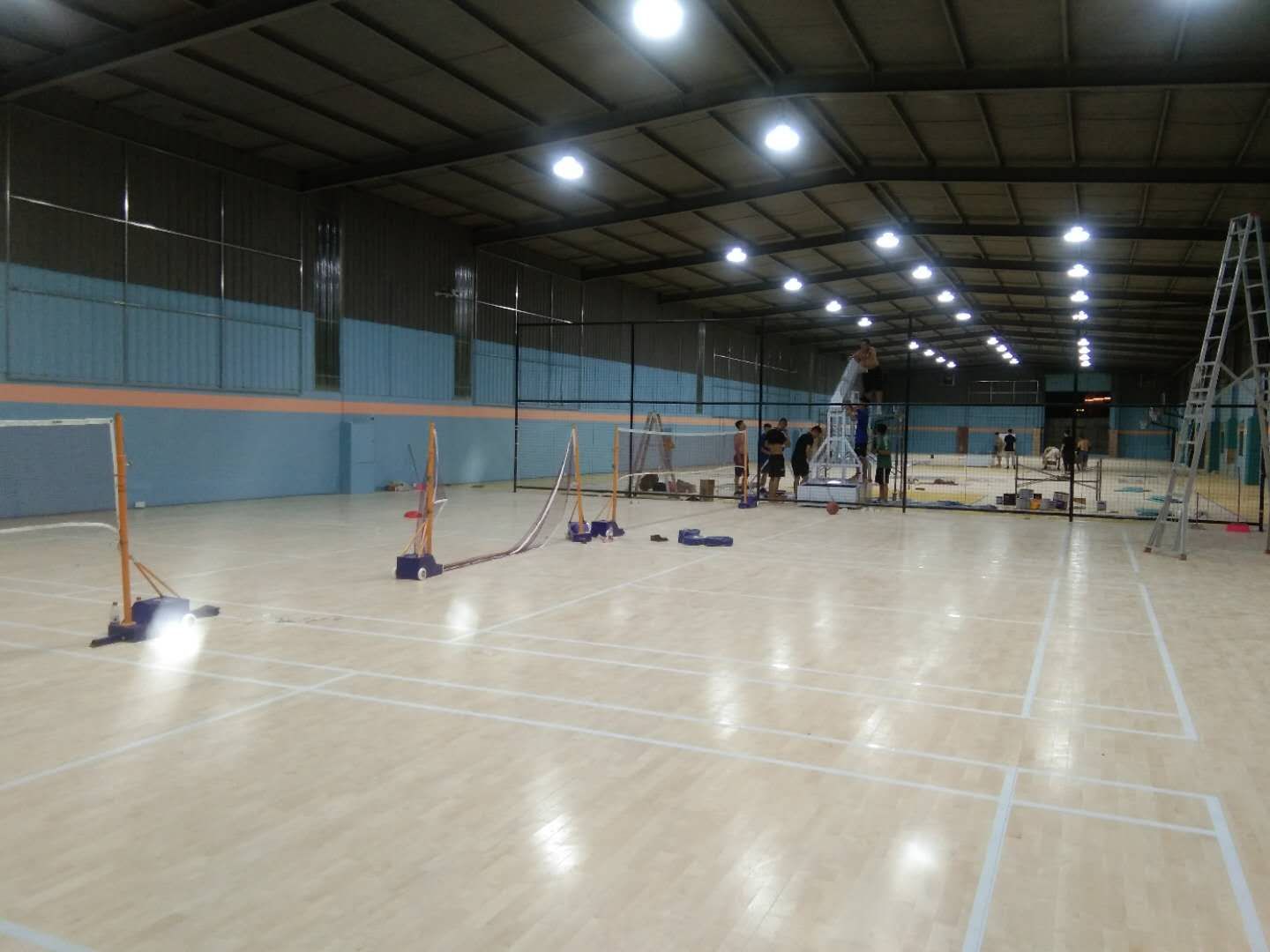 丹东 篮球场运动木地板 篮球馆体育运动木地板 A双鑫