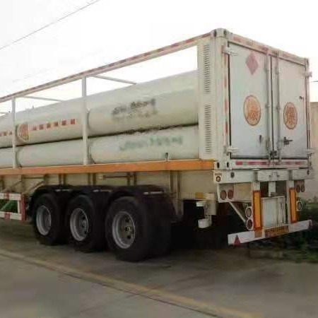 新疆回收二手CNG长管拖车 CNG8管上装 压缩天然气八管槽车图片