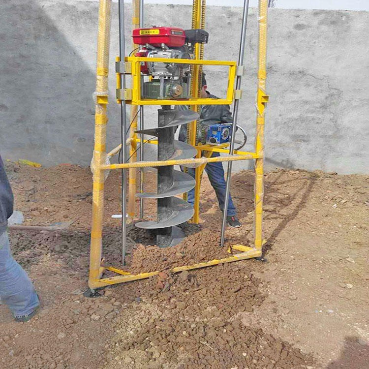 框架式2米深电线杆挖坑机 小型植树挖坑机 贵州玉米种植打洞机型号与价格图片