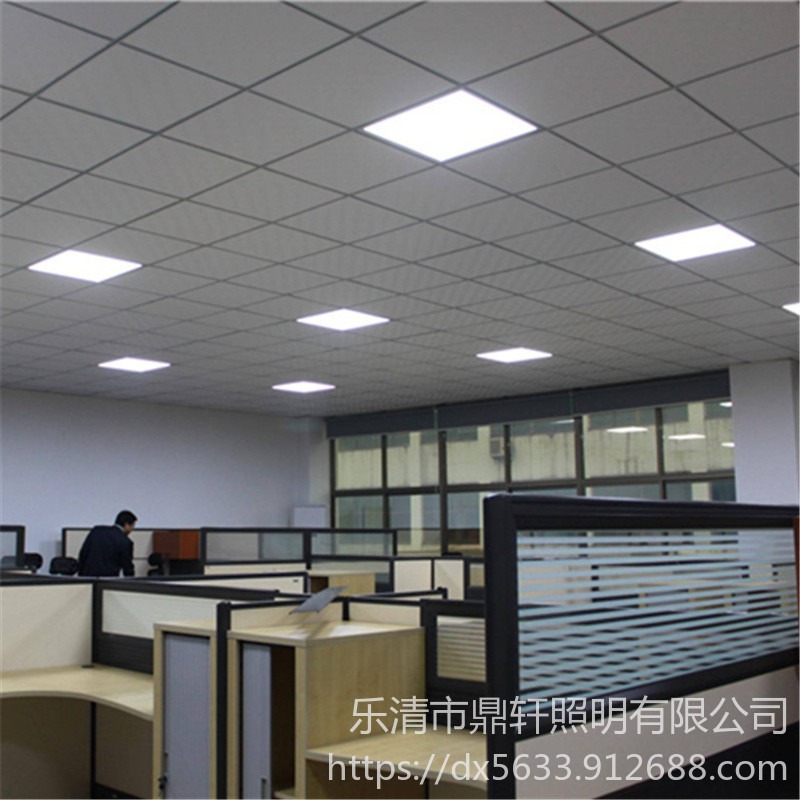 鼎轩照明SSM110-36W电压会议室面板灯规格600*600嵌入式平板灯图片