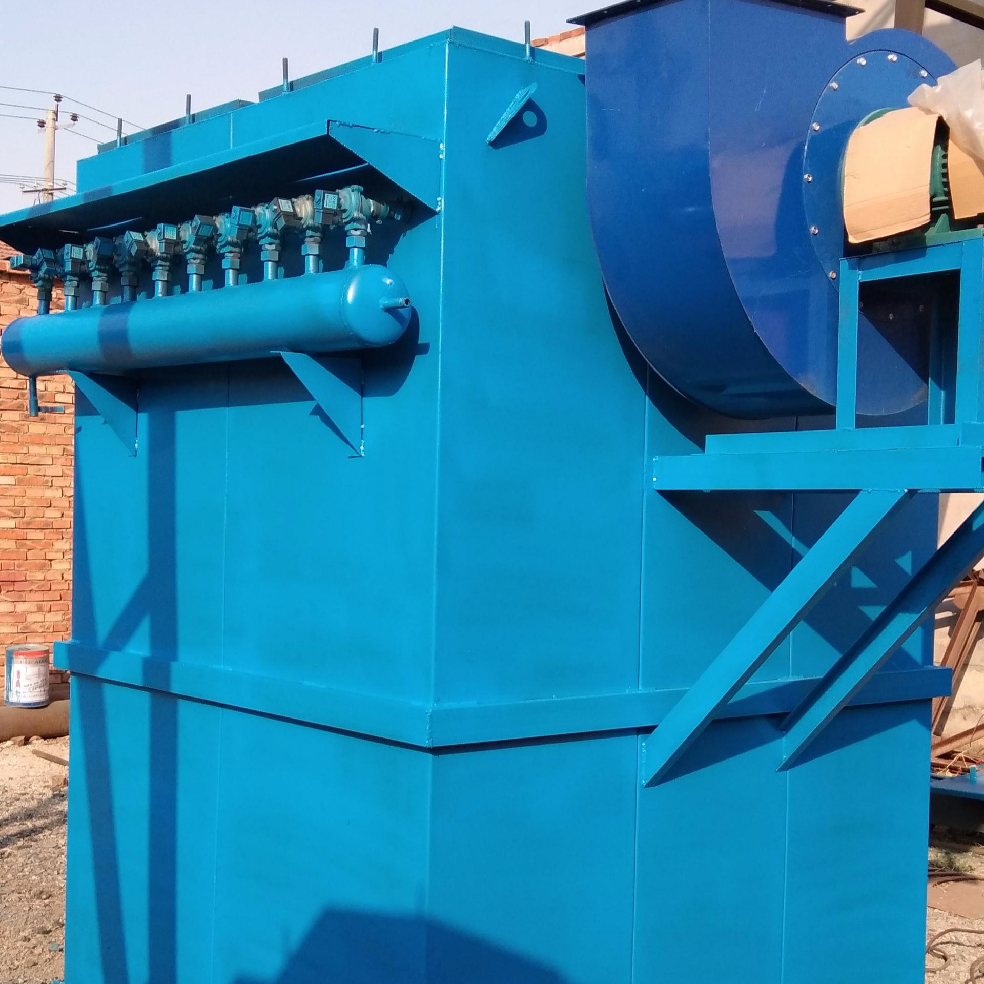 河北沧州脉冲布袋除尘器厂家 应用于各种工况布袋除尘器  MC型脉冲袋式除尘器