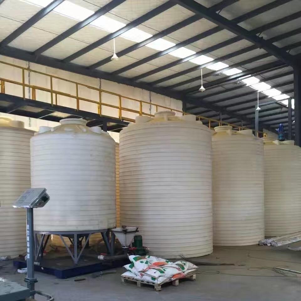 搅拌站减水剂桶 塑料储罐厂家 武汉诺顺30吨减水剂塑料桶