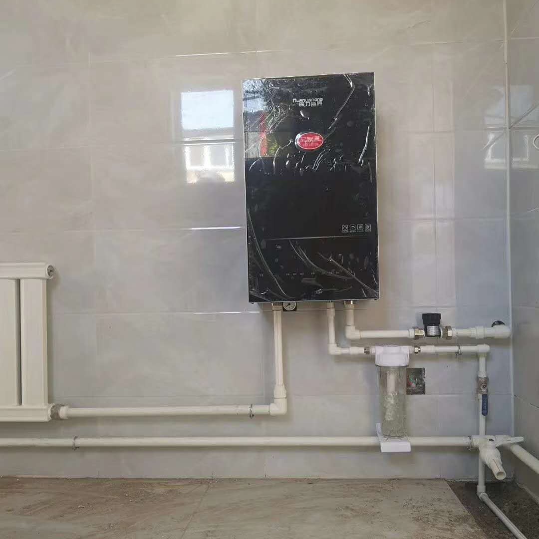 暖力斯通  专业生产壁挂式电采暖 智能防护