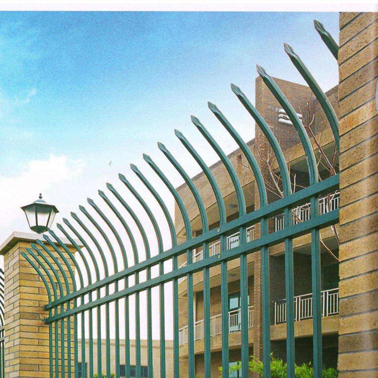 锌钢铁艺栏杆 空调罩 锌钢护栏 校园围墙护栏 别墅小区围栏 园艺护栏价满星丝网图片