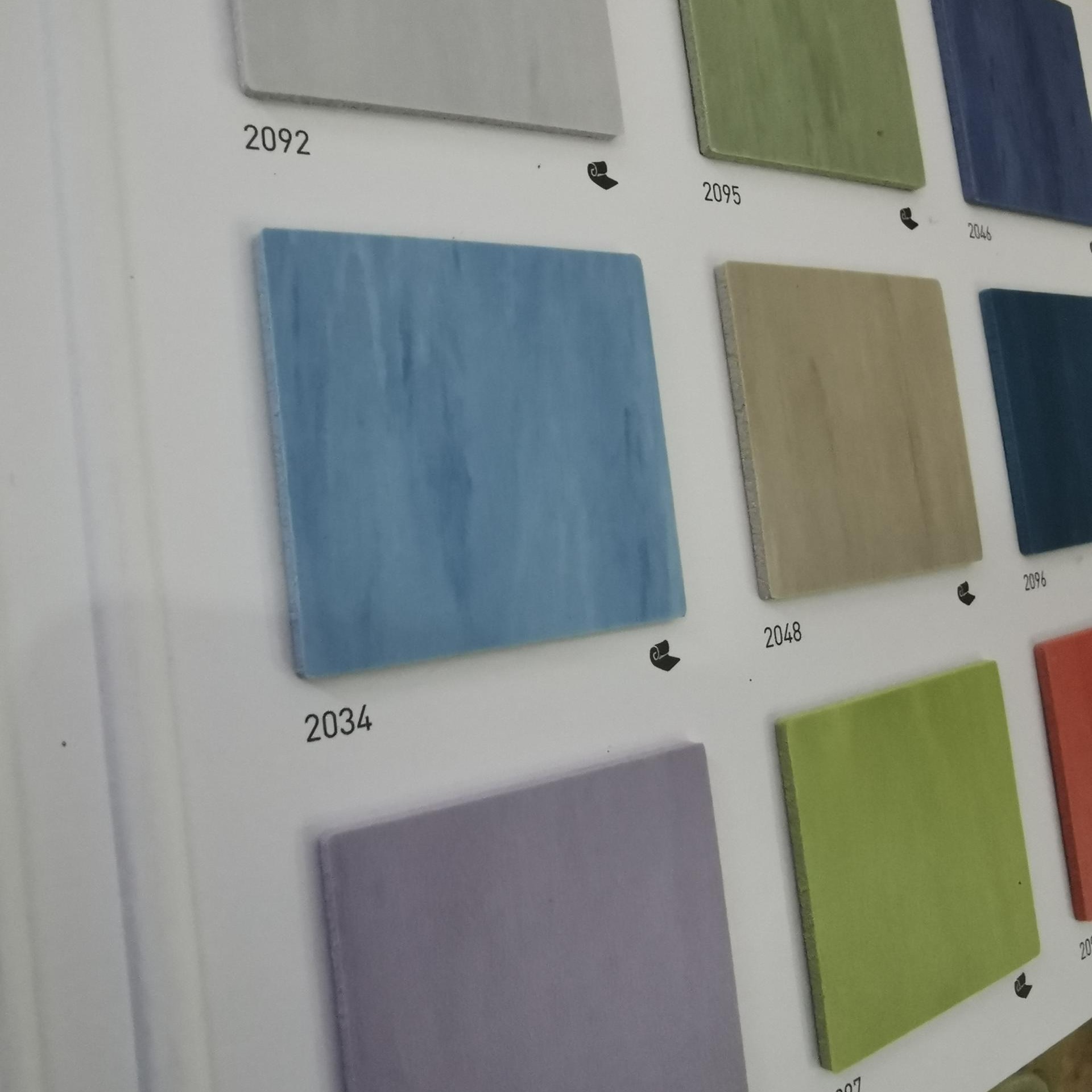 洁福pvc地板150系列同质透心有方向纯色塑胶地板2.0mm厚商用耐磨地板 防水防火地板厂家批发