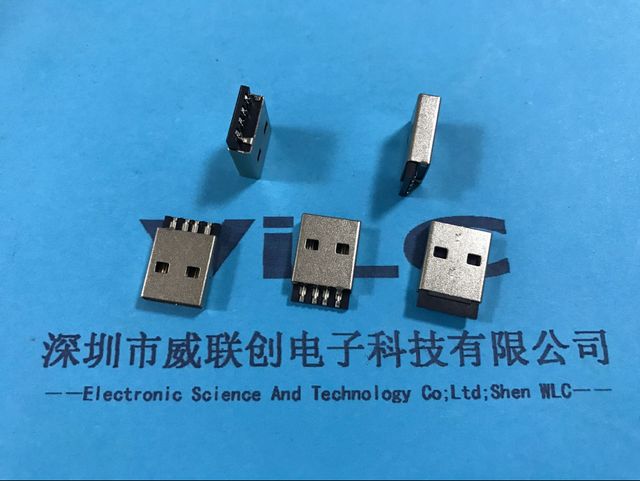 USB2.0公头A公短体短路焊线式带地线脚黑胶图片