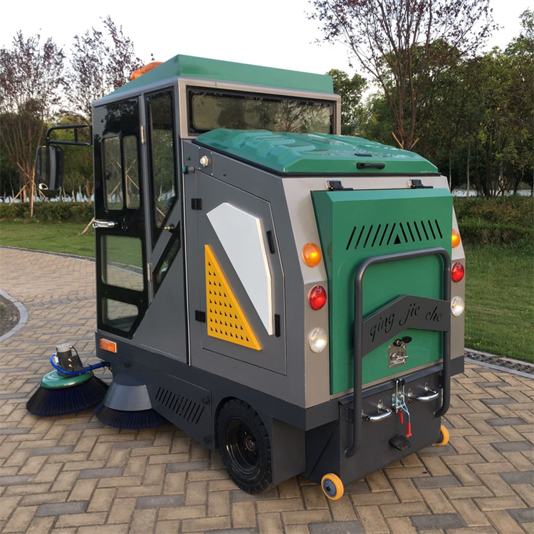 电动扫地机 新能源电动小型扫路车 宏园 驾驶式扫路车