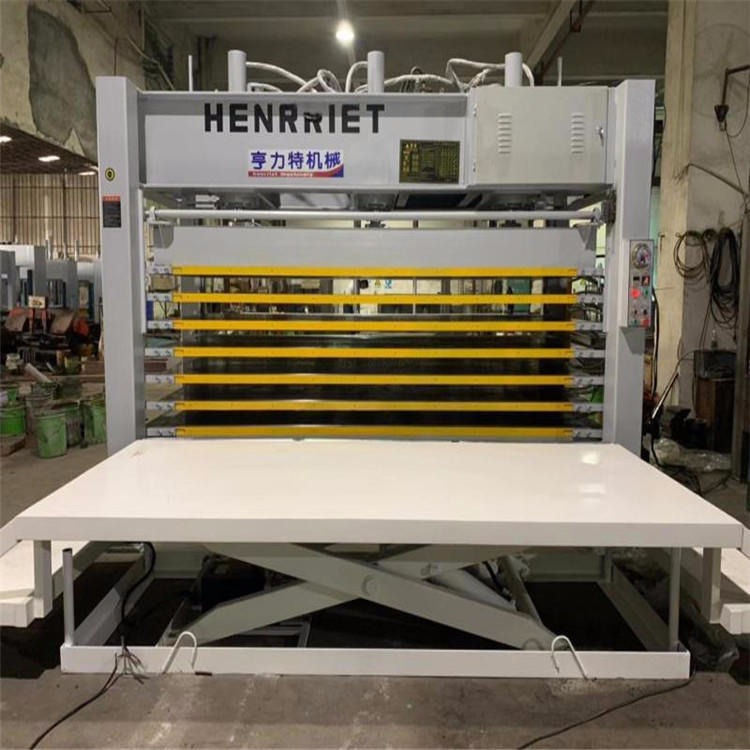 亨力特生产 液化气加热热压机 天花吊顶铝蜂窝板压机  配升降平台热压机