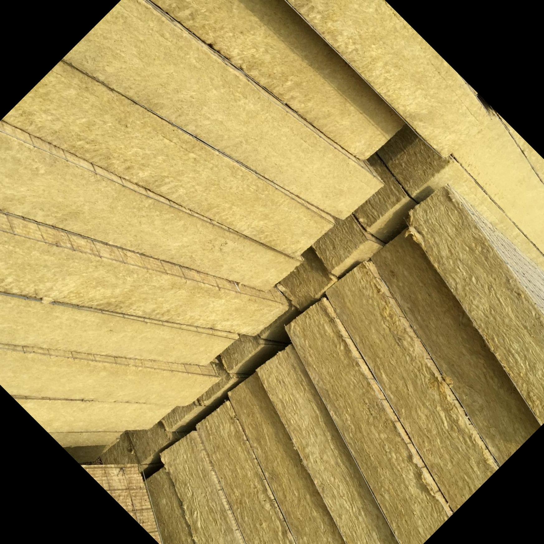机制岩棉板和手工岩棉板的区别 外墙保温板施工方法