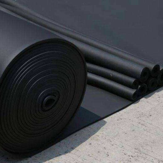 中维 批发自粘复合铝箔橡塑板 黑色阻燃耐酸碱b1级防水橡塑海绵板