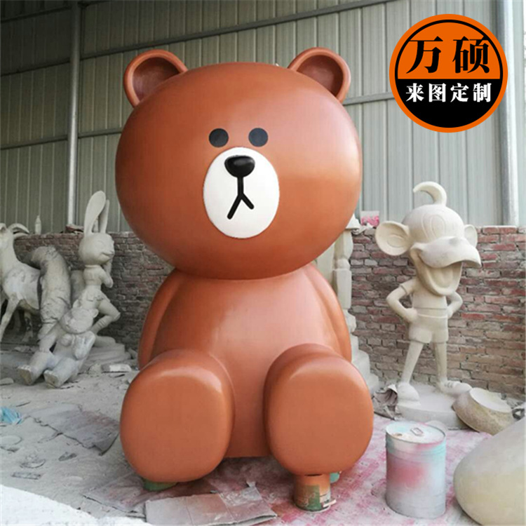 玻璃钢卡通雕塑 布朗熊卡通熊雕塑 商场美陈广场商业街动物雕塑示例图2