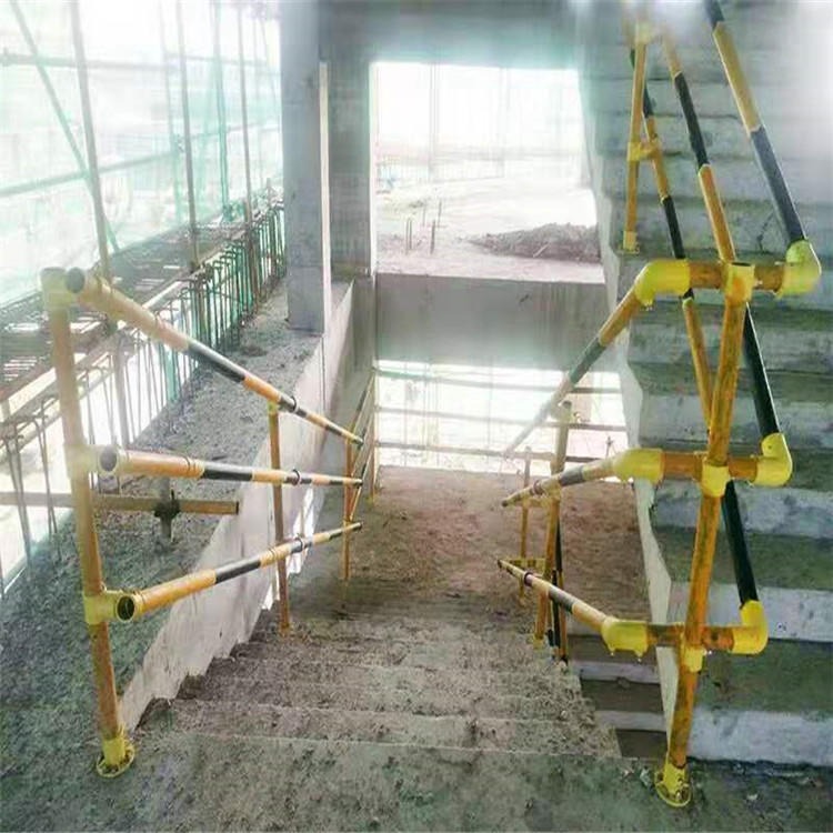 建筑楼梯扶手 工地楼梯扶手现场按装细节 工程立柱 连接弯头 中峰厂家定做