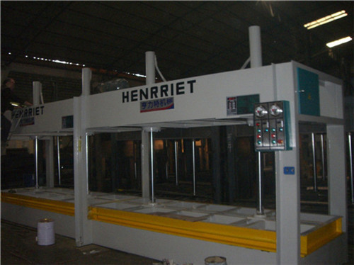 亨力特厂家7200长60吨液压冷压机 家具厂用胶合板大板两台拼接示例图4