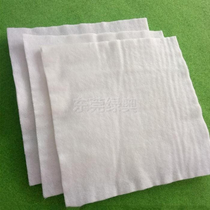 绿奥土工布批发出售2.4涤纶短纤针刺无纺公路养护布 透水土工布图片